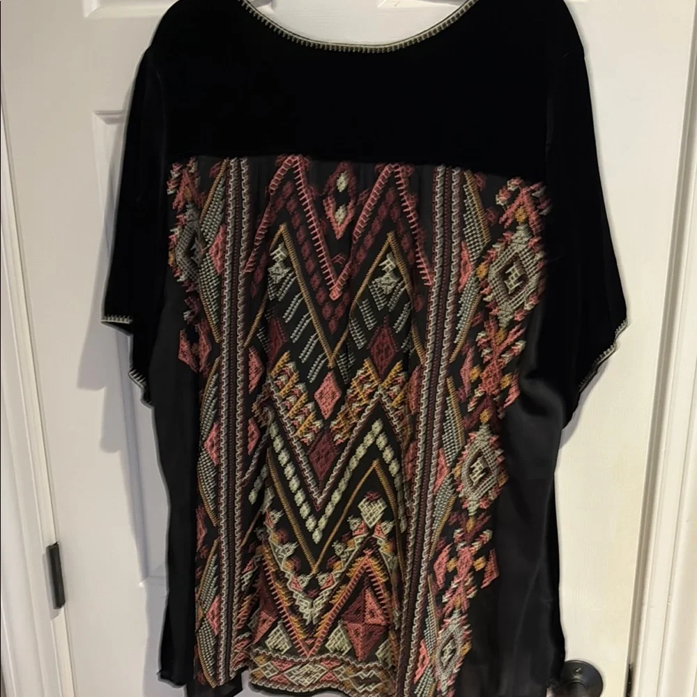 Johnny Was Elegant Black velvet Women's Top - Picture 2 of 5